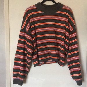 Mock neck stripped cropped sweatshirt